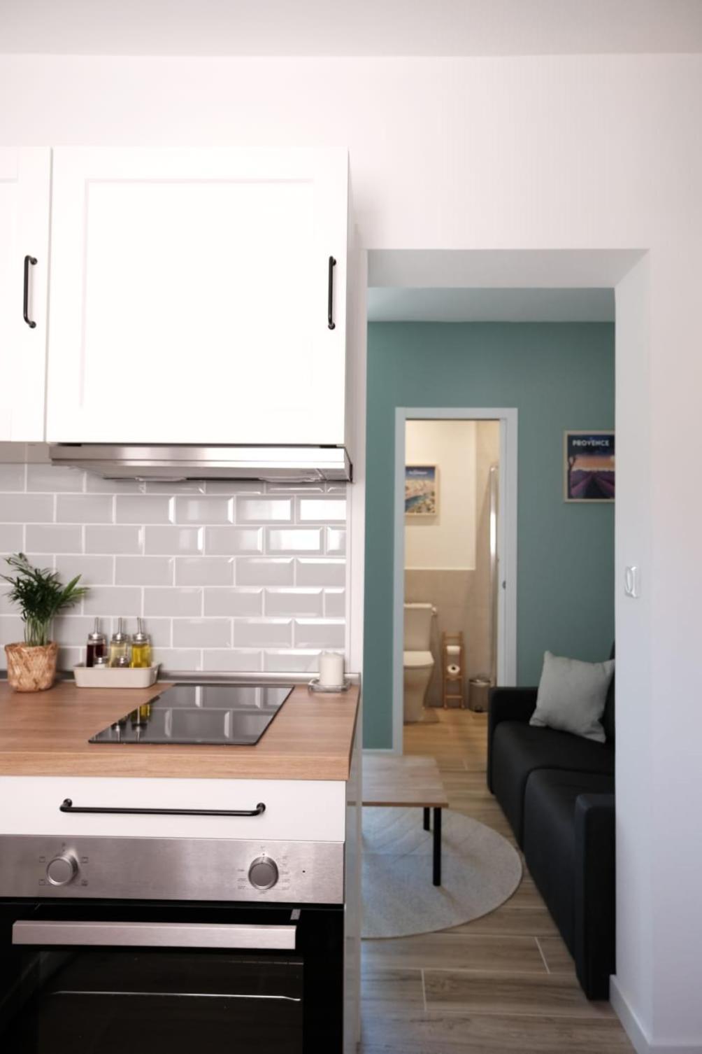 Studio Renove Avec Belle Terrasse Aix-en-Provence Bagian luar foto